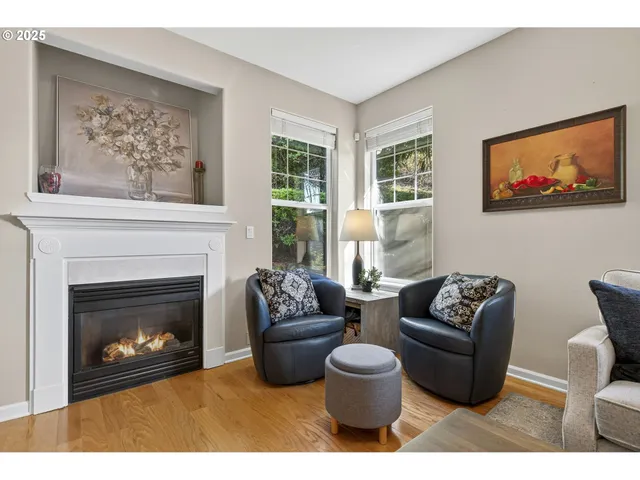 $410,000 | 880 Springtree Lane, West Linn, OR 97068