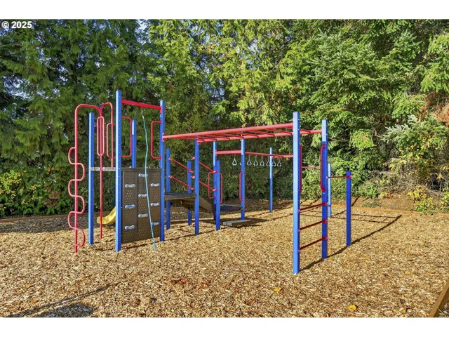 $410,000 | 880 Springtree Lane, West Linn, OR 97068