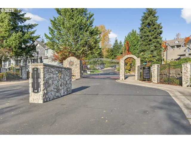 $410,000 | 880 Springtree Lane, West Linn, OR 97068