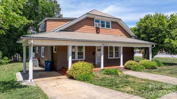 $289,000 | 207 West Main Street, Maiden, NC 28650