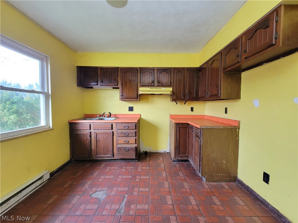 395 Garfield Heights Road Le Roy, WV 25252 - Photo 4 of 19