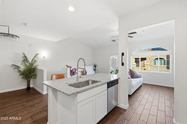 $365,000 | 240 West Juniper Avenue, Unit 1220, Gilbert, AZ 85233