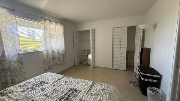 $1,750 | 300 Layne Boulevard, Unit 309, Hallandale Beach, FL 33009