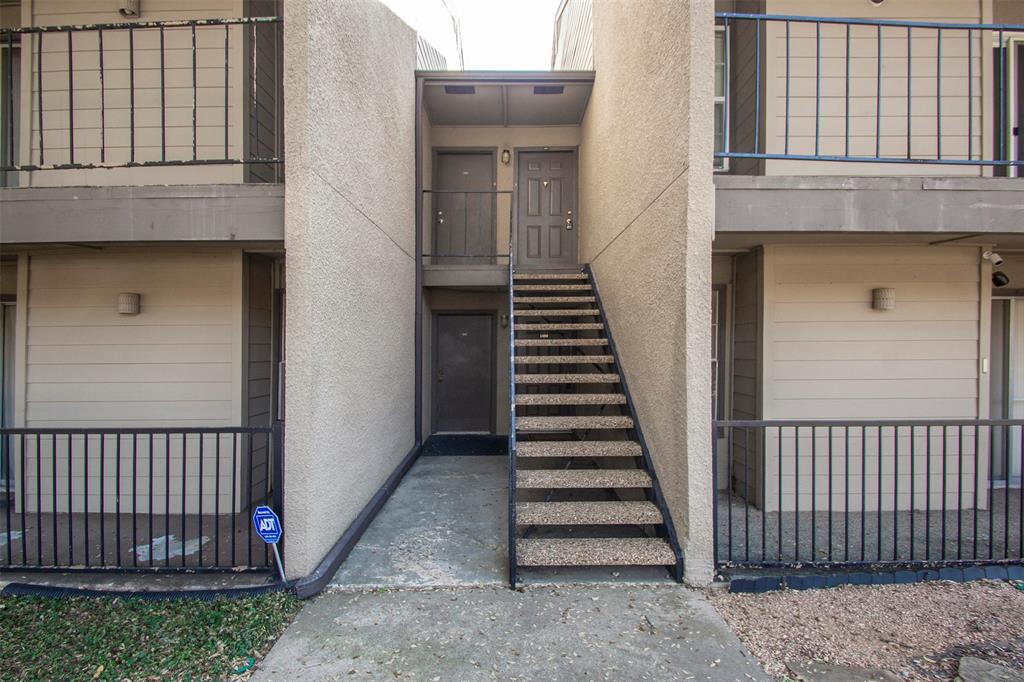 5300 Keller Springs Road, Unit 1090 Dallas, TX 75248 - Photo 3 of 22