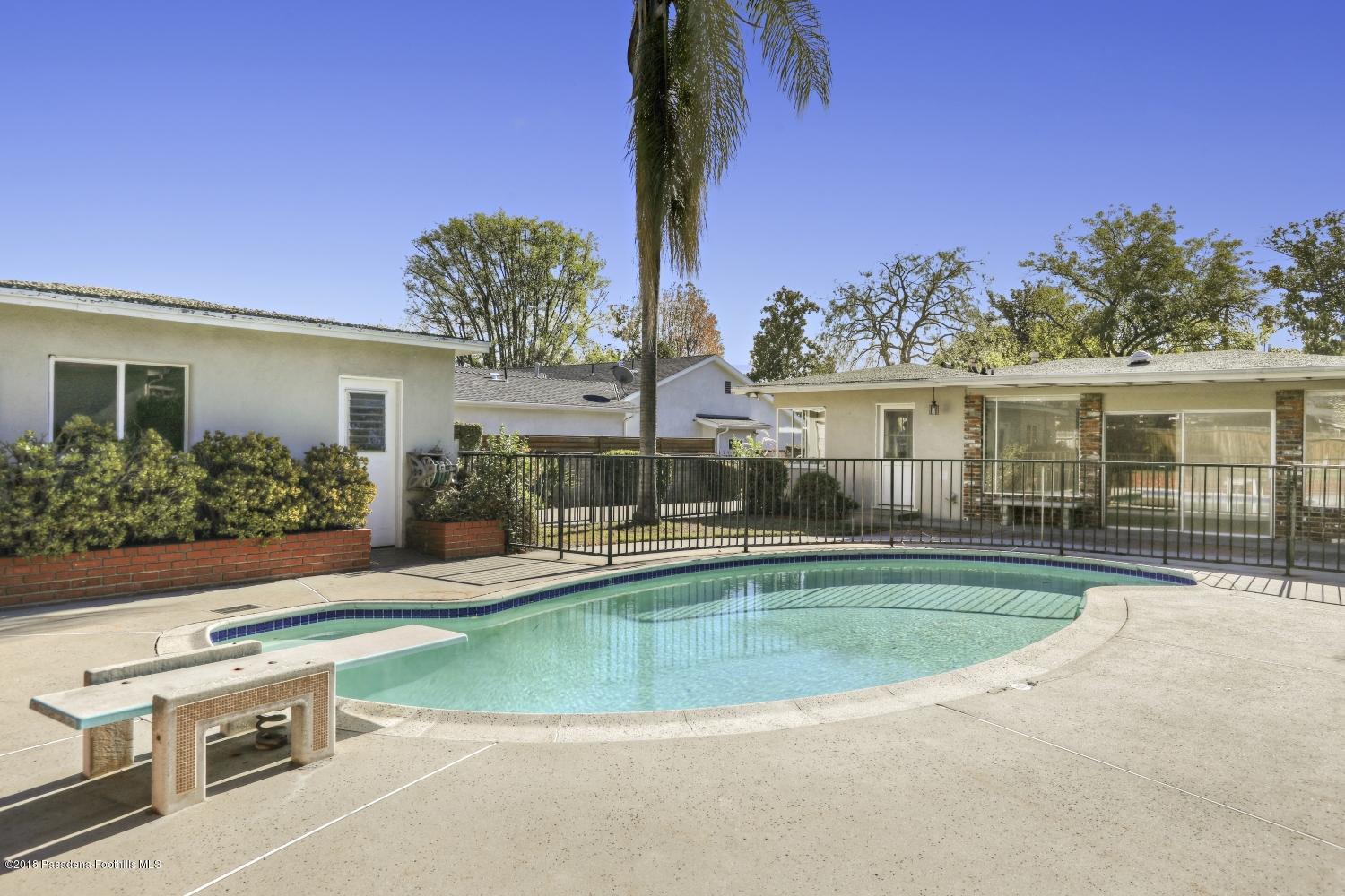 2245 East Woodlyn Road Pasadena, CA 91104 - Photo 29 of 33 29