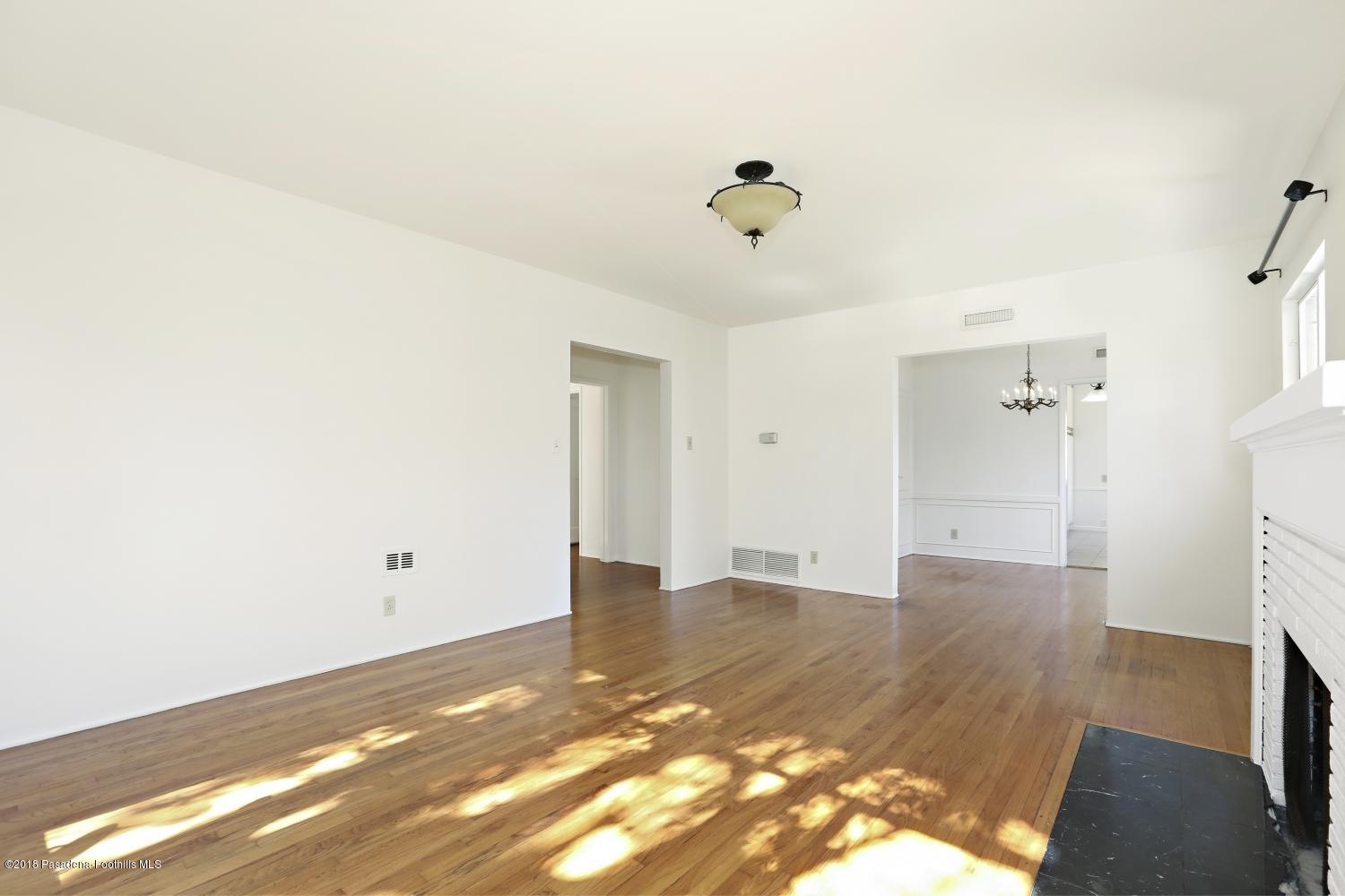 2245 East Woodlyn Road Pasadena, CA 91104 - Photo 7 of 33 07
