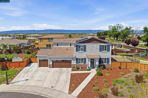 $889,000 | 1655 Apricot Court, Dixon, CA 95620