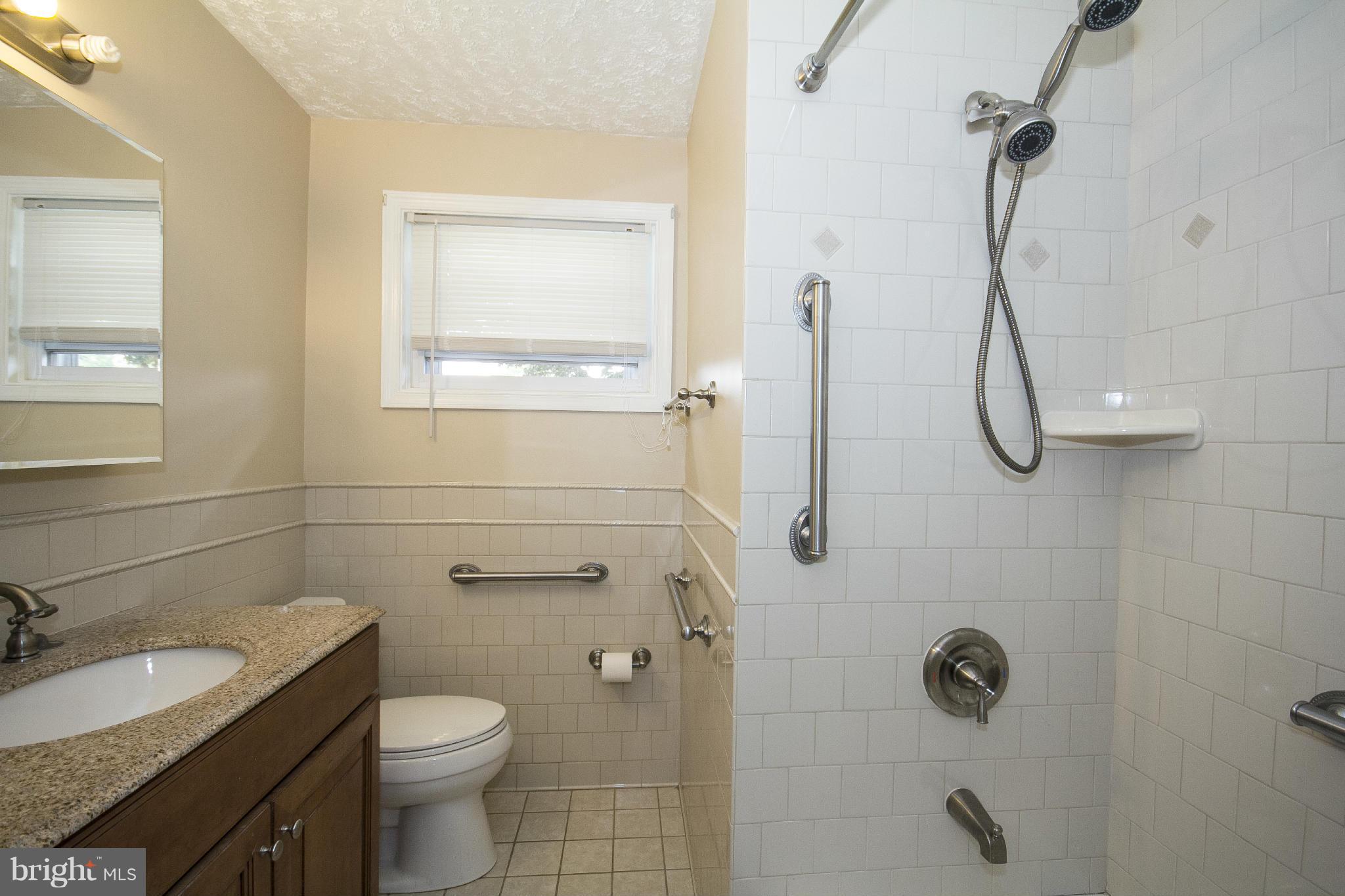 3830 Elmcroft Road Randallstown, MD 21133 - Photo 17 of 27 Bath