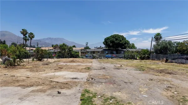 $500,000 | 2345 Del Rosa Avenue North, San Bernardino, CA 92404