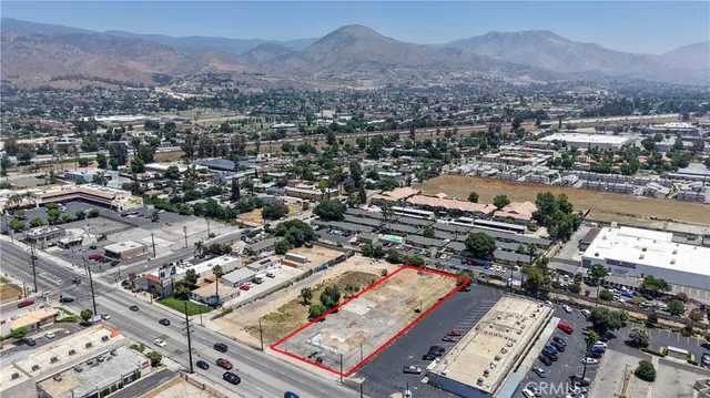 $500,000 | 2345 Del Rosa Avenue North, San Bernardino, CA 92404
