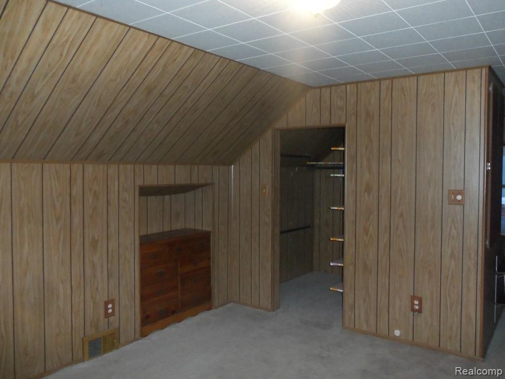 13284 Rosedale Street Southgate, MI 48195 - Photo 16 of 21 Upper Bedroom