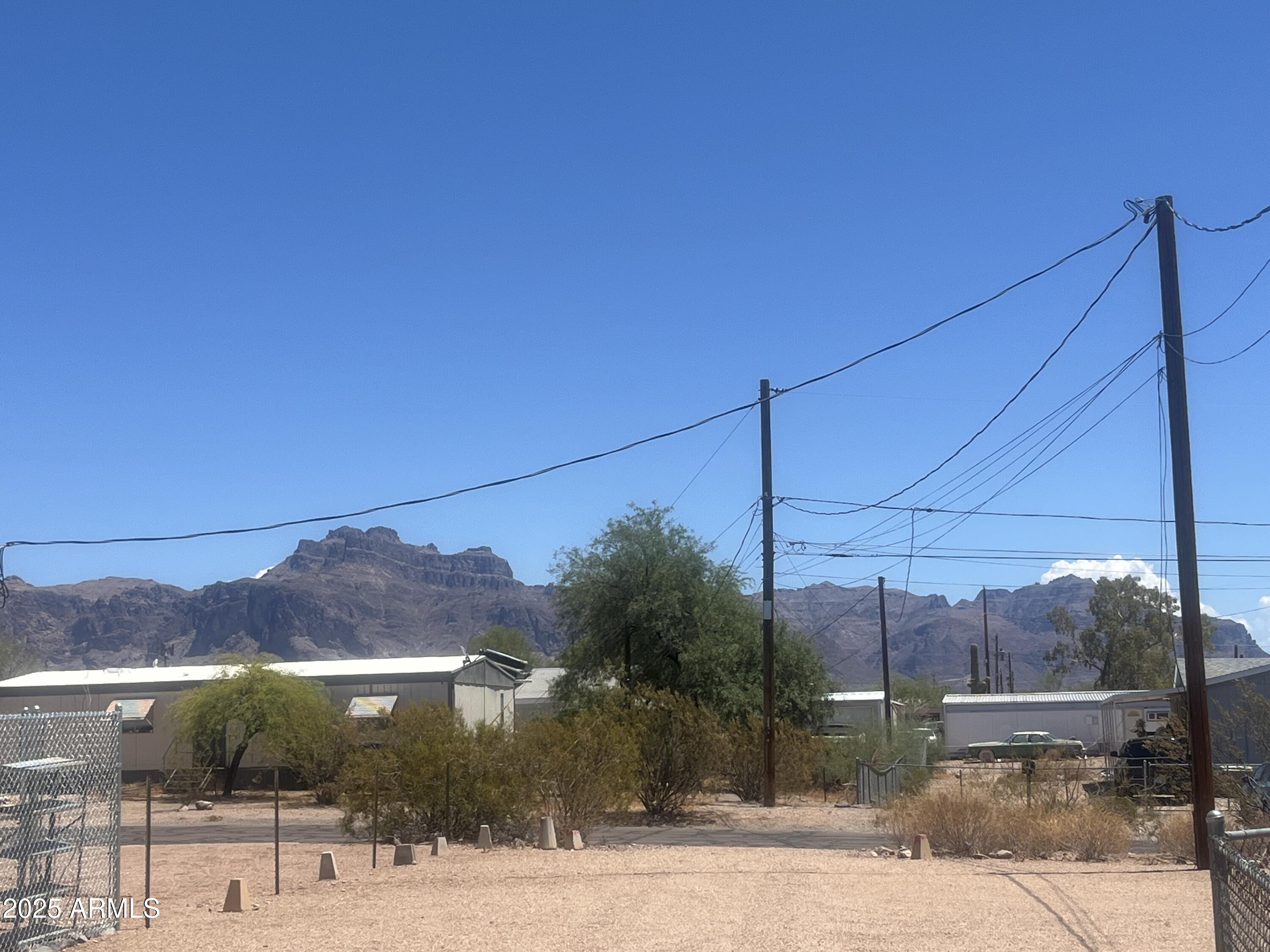 260 South Royal Palm Road Apache Junction, AZ 85119 - Photo 7 of 20 VIEWS