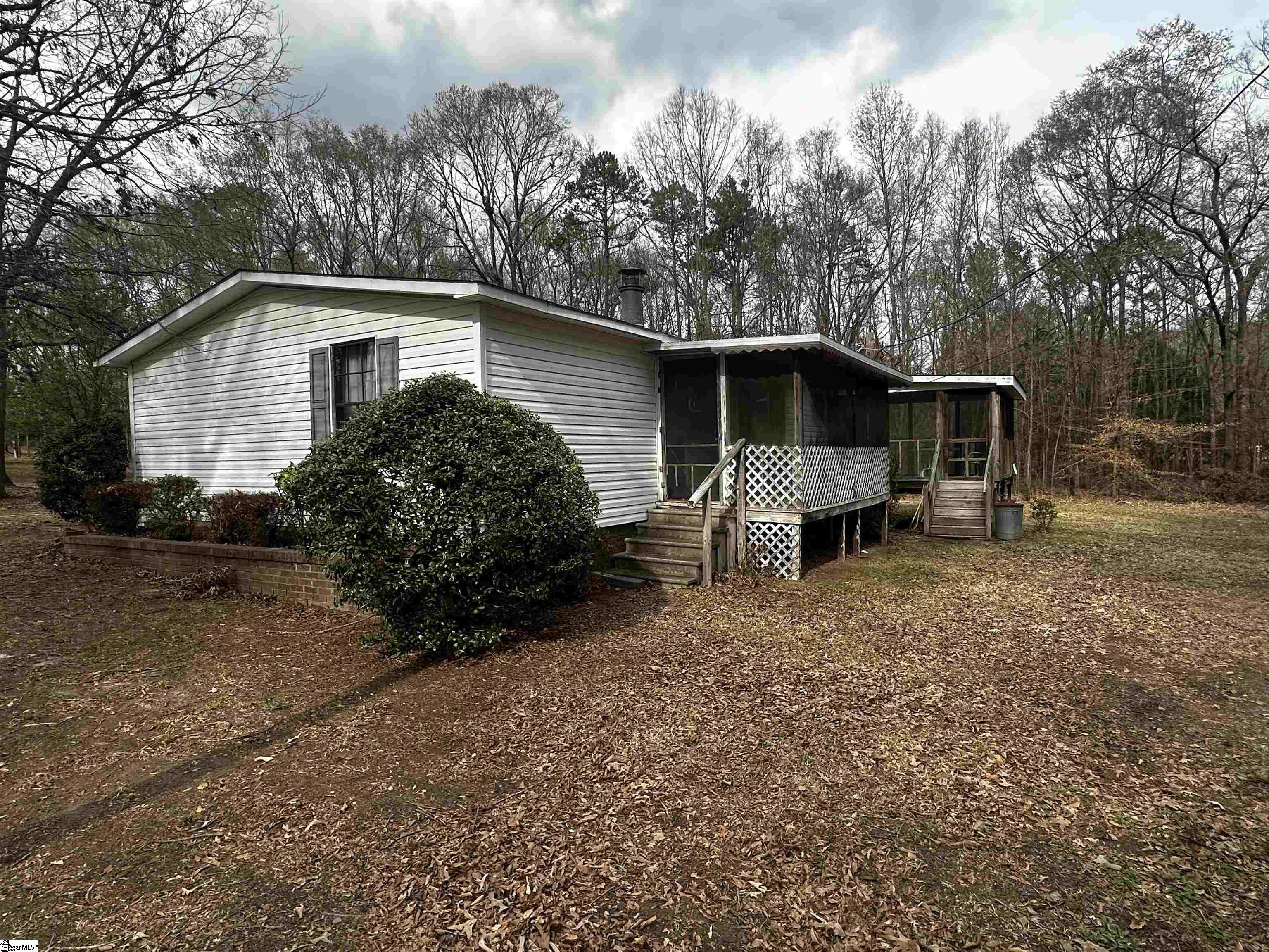 437 Knight Road Gray Court, SC 29645 - Photo 6 of 28