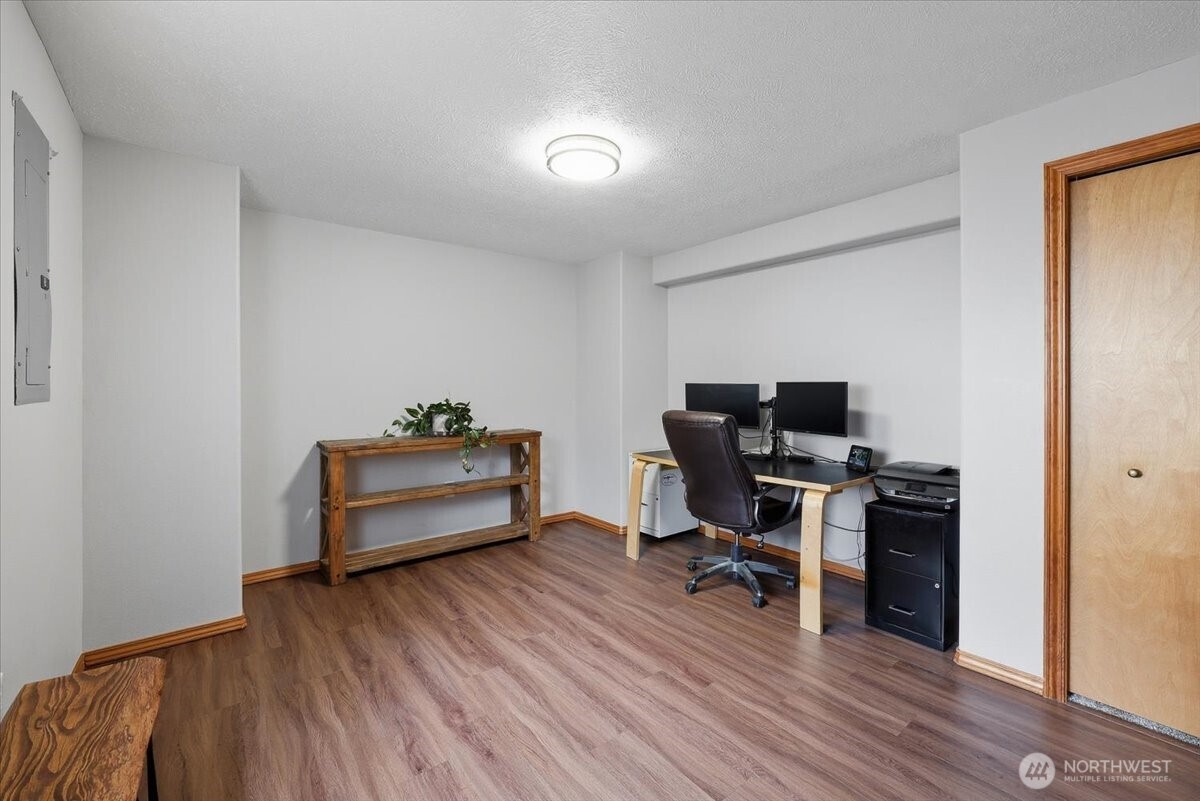 10935 North Acoma Drive Spokane, WA 99208 - Photo 28 of 40