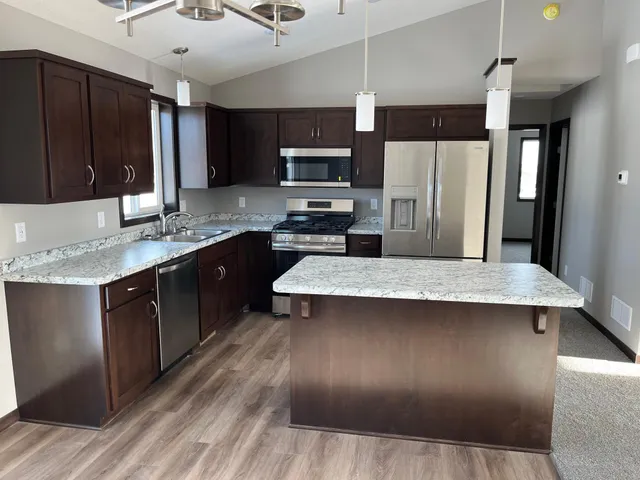 $306,900 | 847 Walnut Avenue Southeast, Kimball, MN 55353