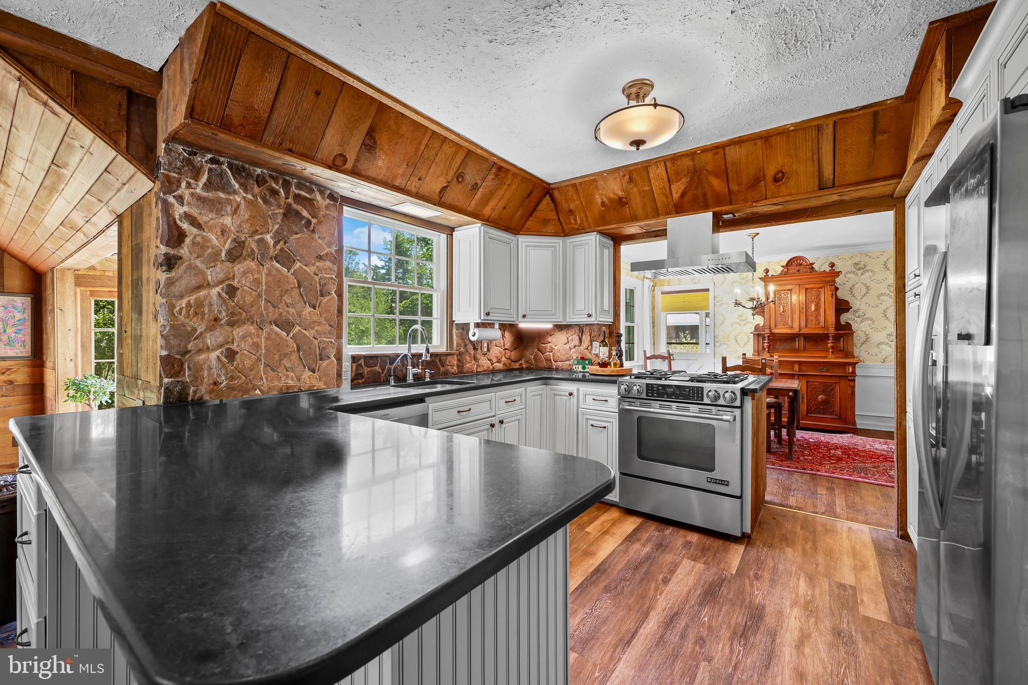 339 Mountain View Road Skillman, NJ 08558 - Photo 19 of 54 Kitchen