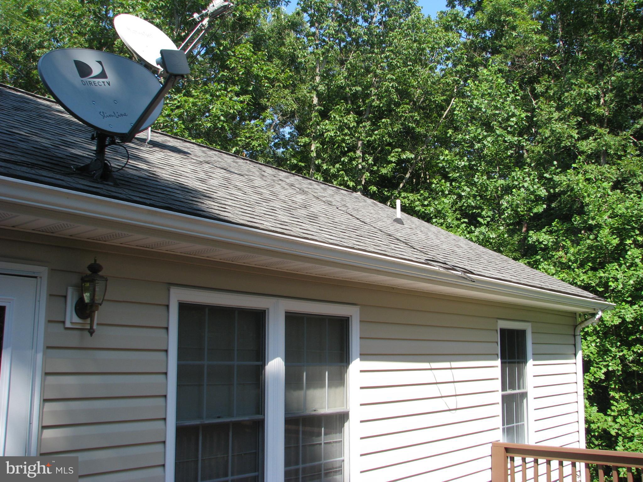 28434 Walnut Ridge Way Rhoadesville, VA 22542 - Photo 27 of 37 Dimensional shingles and Dish