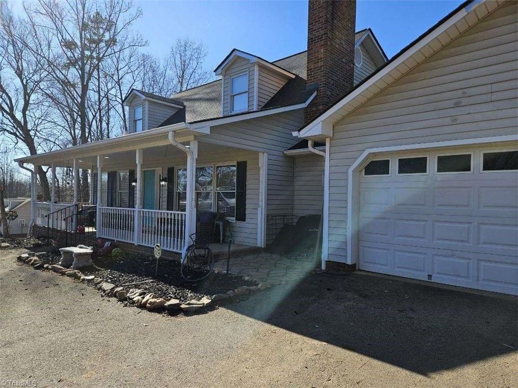 1565 Old Rockford Road Dobson, NC 27017 - Photo 1 of 48 Main House