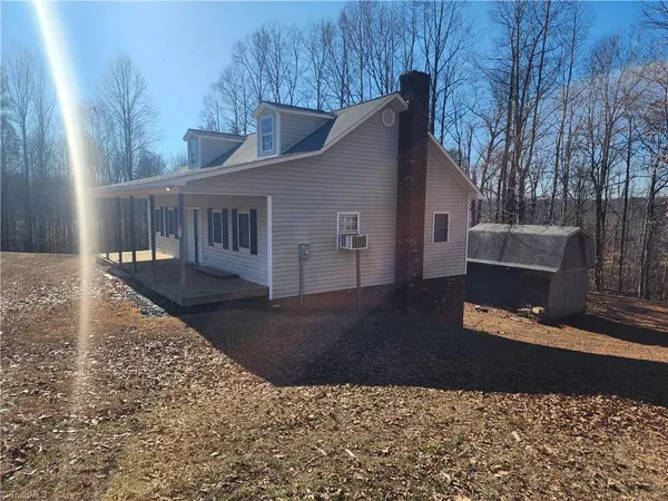 $550,000 | 1565 Old Rockford Road, Dobson, NC 27017