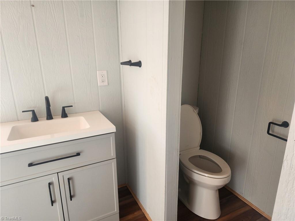 1565 Old Rockford Road Dobson, NC 27017 - Photo 30 of 50 Guest House Bath Room