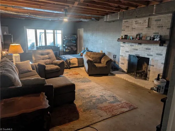 $550,000 | 1565 Old Rockford Road, Dobson, NC 27017