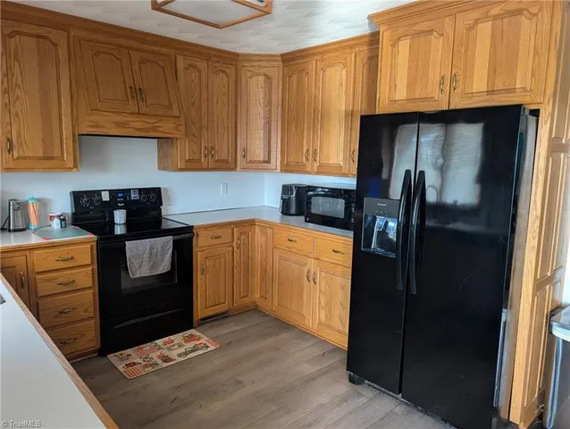 $650,000 | 1565 Old Rockford Road, Dobson, NC 27017