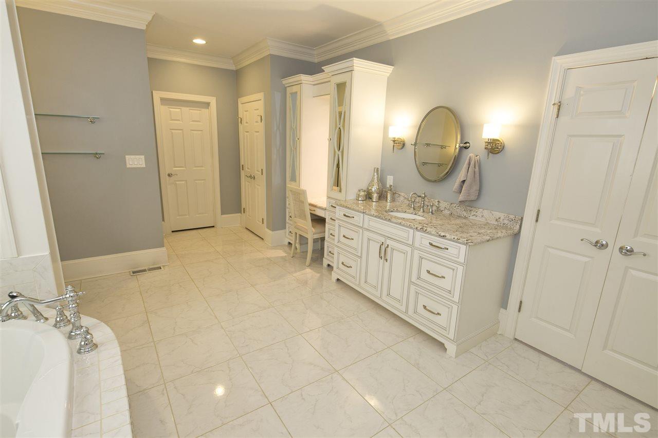 723 Moss Road Zebulon, NC 27597 - Photo 18 of 25 Gallery Image 18