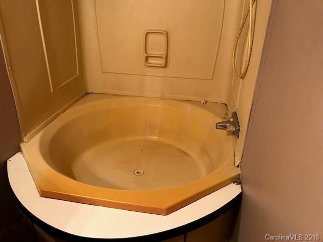118 Rhyne Street, Unit 22 Morganton, NC 28655 - Photo 7 of 9 Gallery Image 7