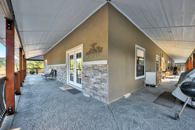 $2,100,000 | 191 Clear Creek Road, Cascade, ID 83611