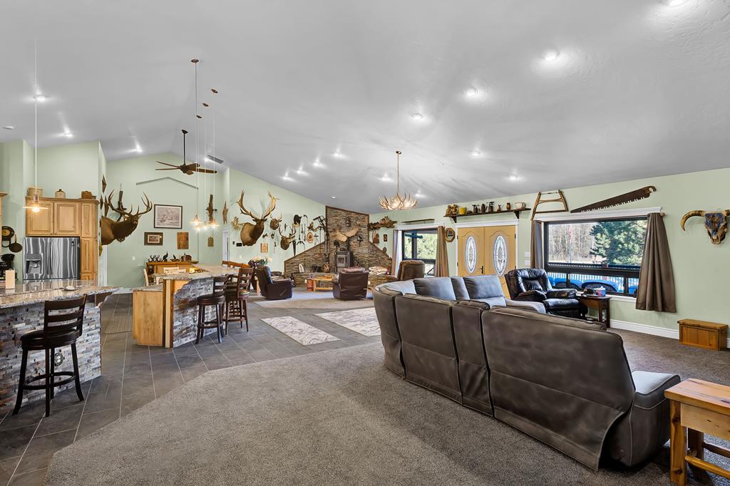 191 Clear Creek Road Cascade, ID 83611 - Photo 11 of 130