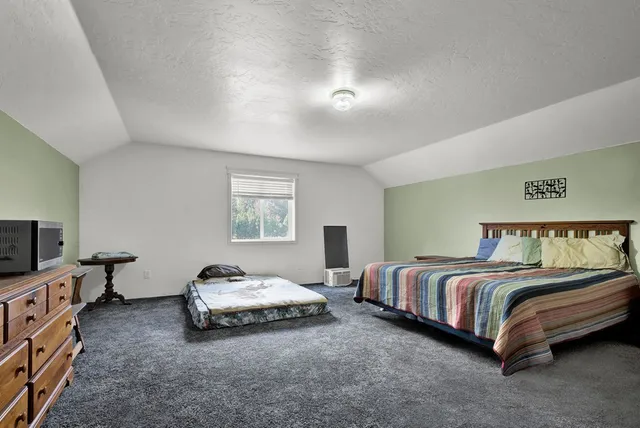 $2,100,000 | 191 Clear Creek Road, Cascade, ID 83611