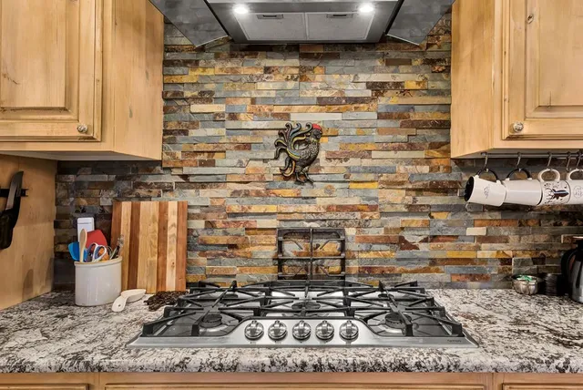 $2,100,000 | 191 Clear Creek Road, Cascade, ID 83611