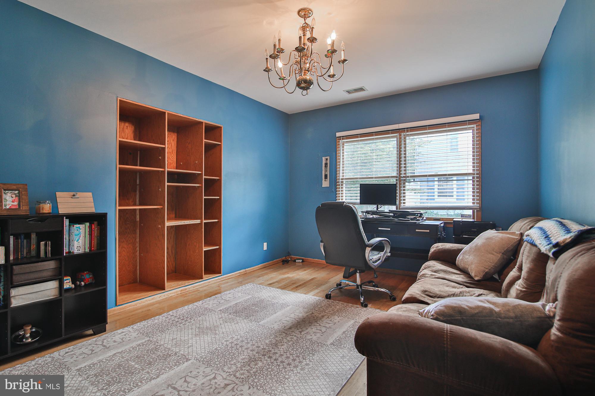 15 Evergreen Road Somerset, NJ 08873 - Photo 9 of 39 Gallery Image 9