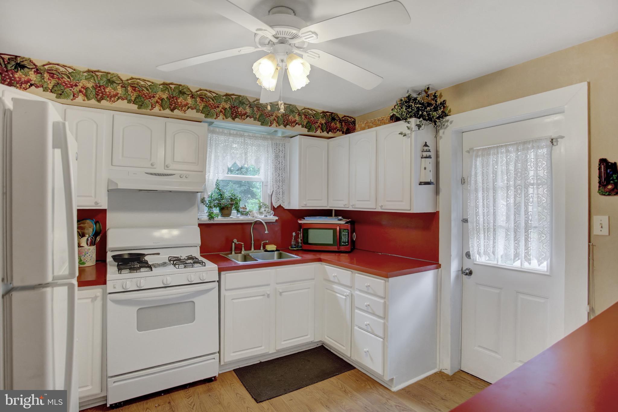 528 West Cumberland Road Enola, PA 17025 - Photo 7 of 29 Gallery Image 7