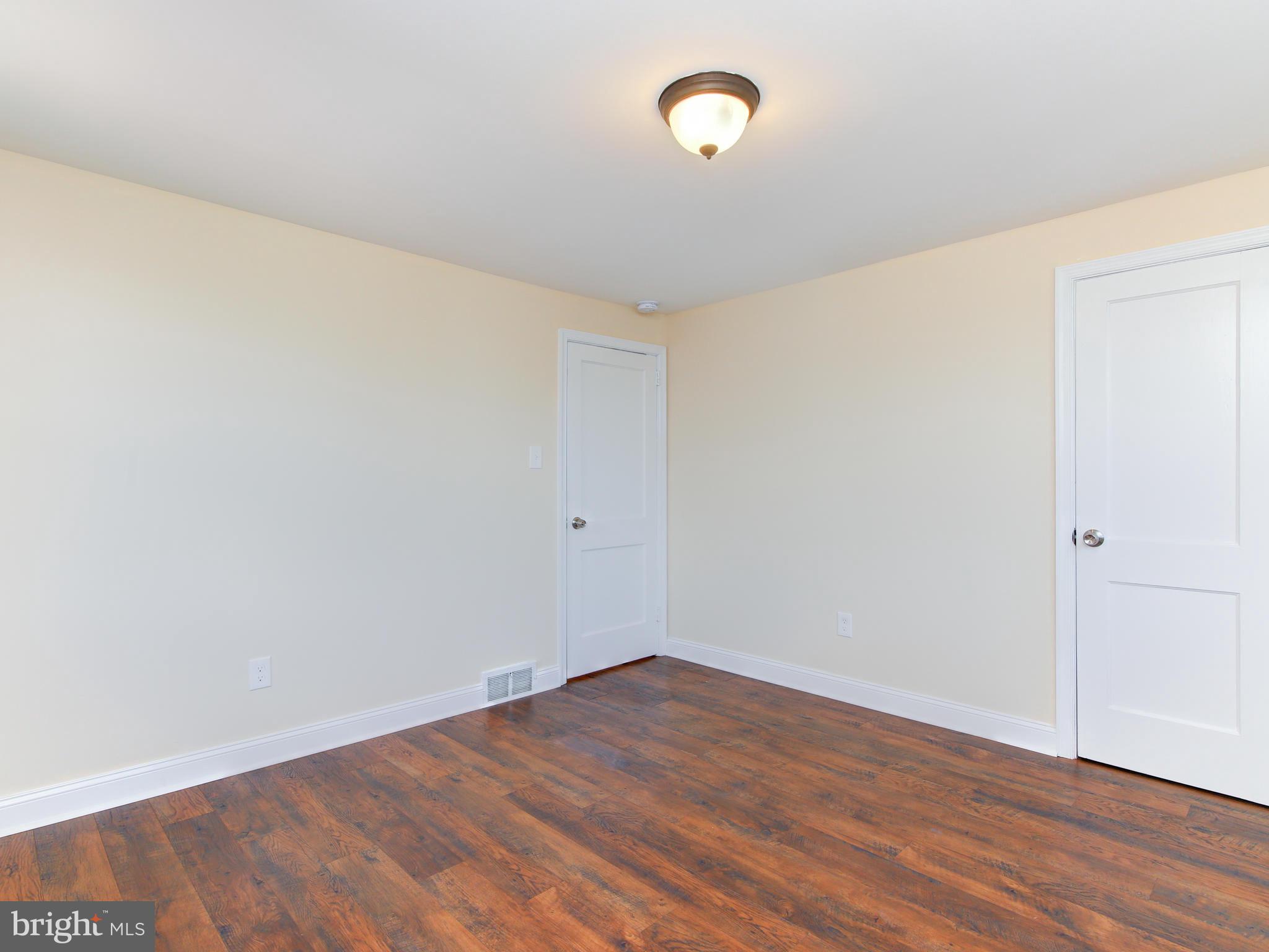204 Lynn Road Ridley Park, PA 19078 - Photo 12 of 17 1st bedroom