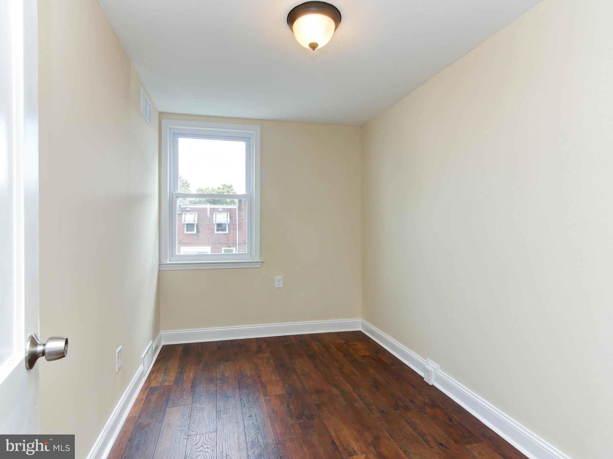 204 Lynn Road Ridley Park, PA 19078 - Photo 14 of 17 3rd bedroom