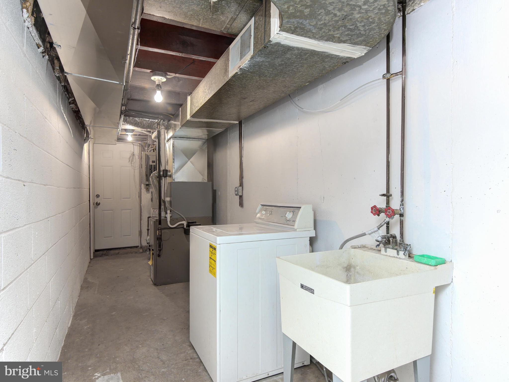 204 Lynn Road Ridley Park, PA 19078 - Photo 17 of 17 Basment laundry area