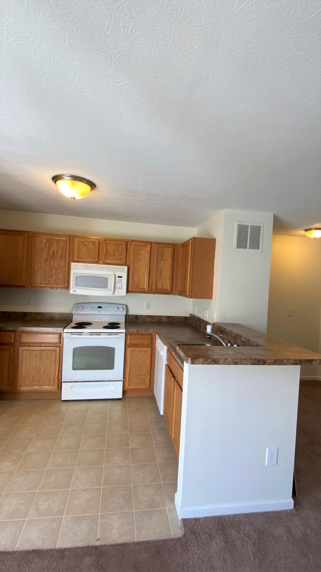 8304 Bruntsfield Road Columbus, OH 43235 - Photo 12 of 43