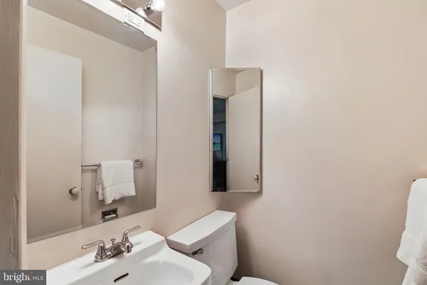 $358,000 | 10619 Kenilworth Avenue, Unit 103, Bethesda, MD 20814