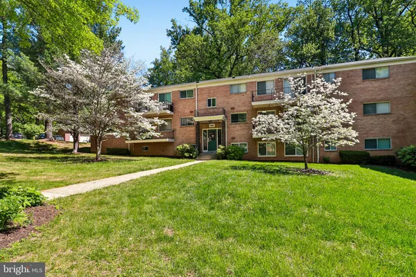 $358,000 | 10619 Kenilworth Avenue, Unit 103, Bethesda, MD 20814