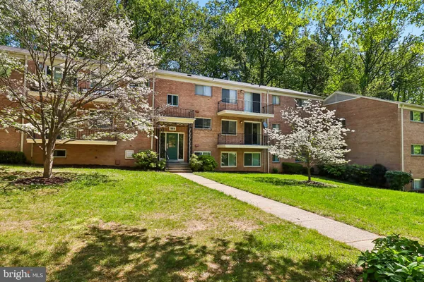 $358,000 | 10619 Kenilworth Avenue, Unit 103, Bethesda, MD 20814