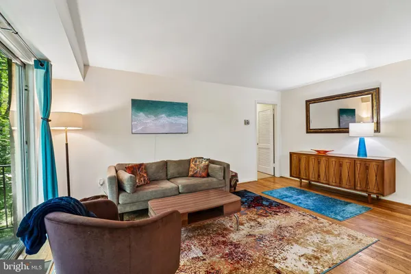 $358,000 | 10619 Kenilworth Avenue, Unit 103, Bethesda, MD 20814