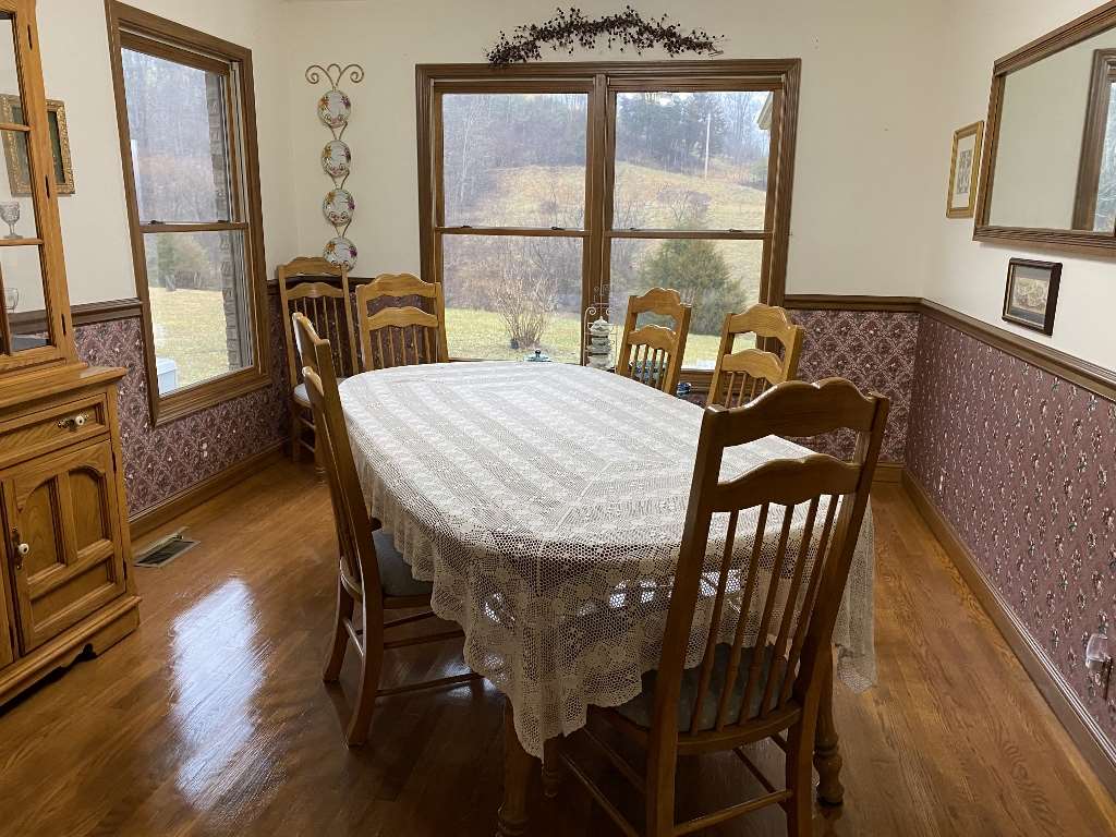 4693 Tyler Creek Road Salt Rock, WV 25559 - Photo 7 of 26 Gallery Image 7