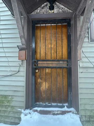 a view of entryway door