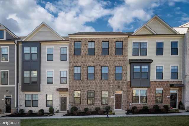 $625,000 | 116 Beatson Street, Fredericksburg, VA 22401