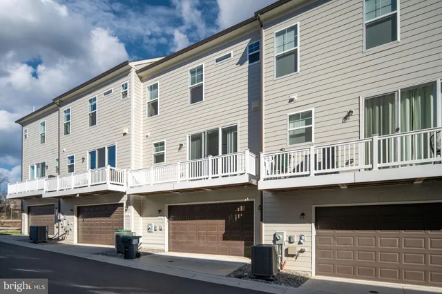 $625,000 | 116 Beatson Street, Fredericksburg, VA 22401