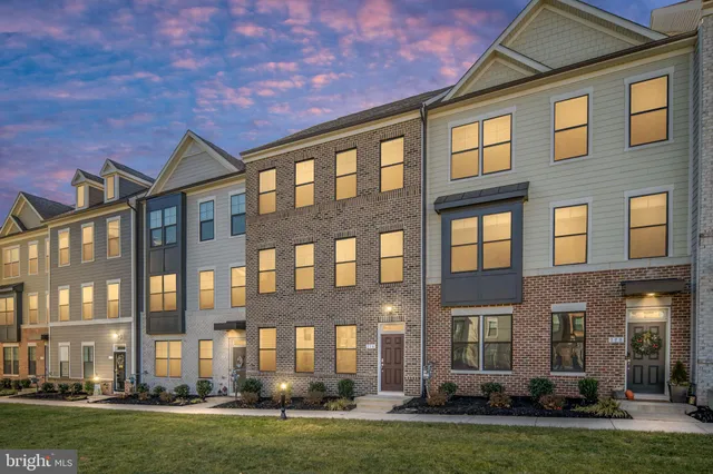 $625,000 | 116 Beatson Street, Fredericksburg, VA 22401