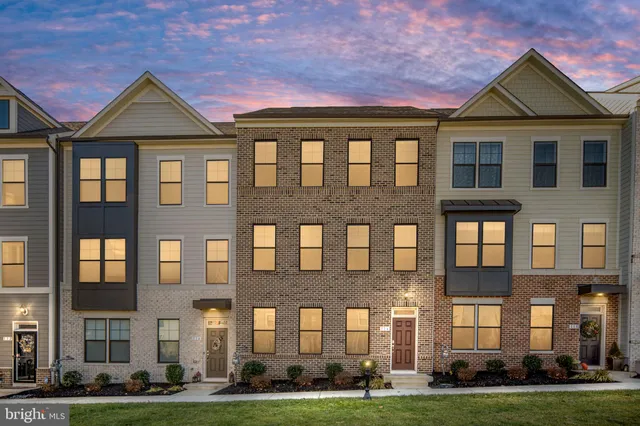 $625,000 | 116 Beatson Street, Fredericksburg, VA 22401