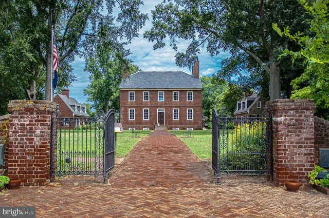 $625,000 | 116 Beatson Street, Fredericksburg, VA 22401