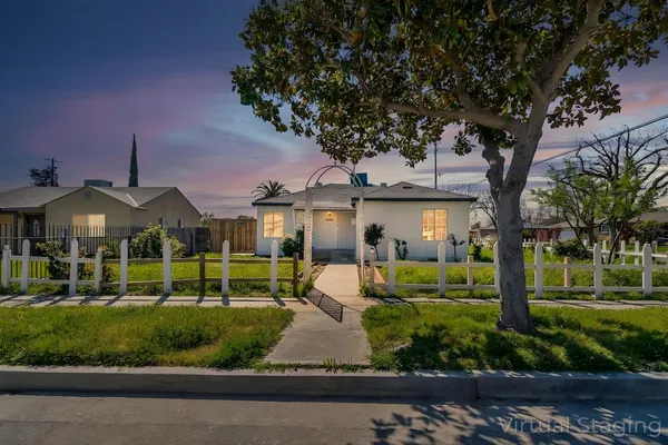 $459,000 | 1645 West Fountain Way, Fresno, CA 93705